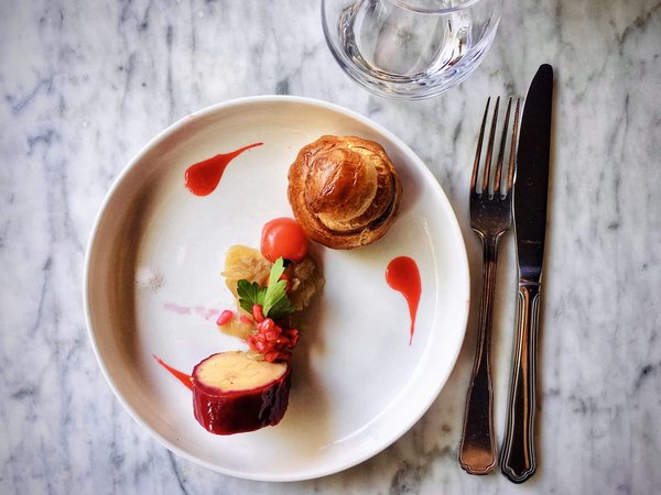 Quelles sont les astuces pour préparer des repas rapides et sains en semaine ?